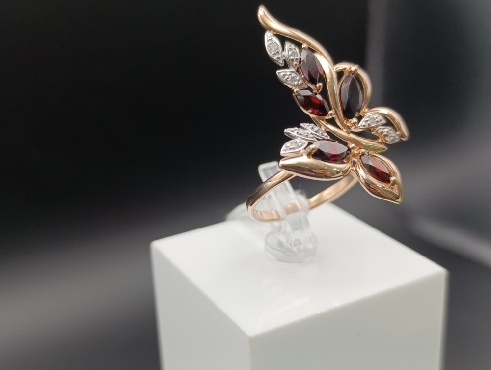 КОЛКМИ585 КОЛЬЦО С КАМНЯМИ (Au 585)