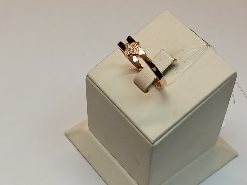 КОЛЬЦО С КАМНЯМИ (Au 585)