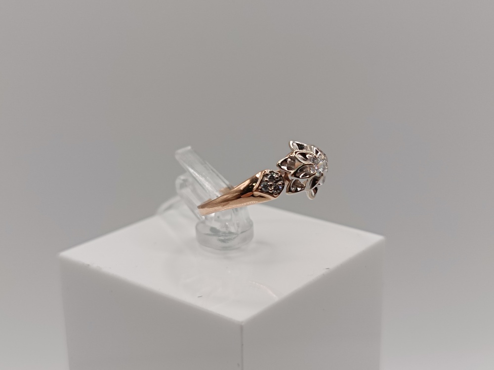 КОЛКМИ585 КОЛЬЦО С КАМНЯМИ (Au 585)