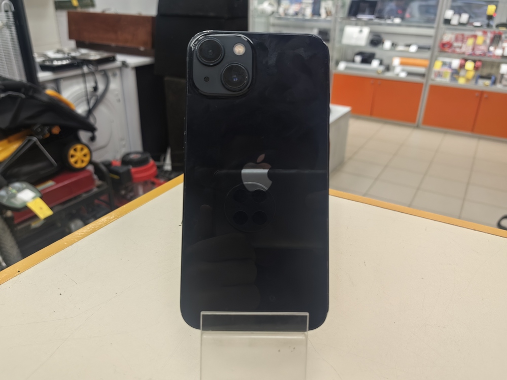 Смартфон Apple iPhone 13 128Gb