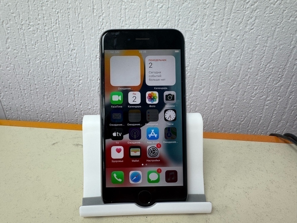 Смартфон Apple iPhone 6S 32Gb