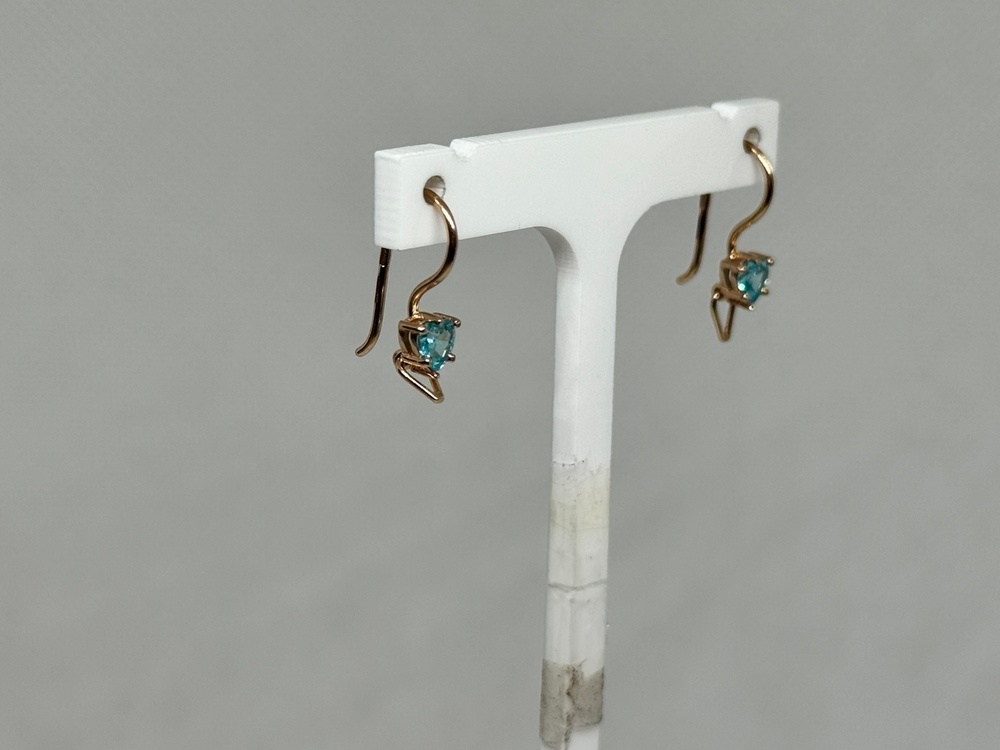 СКМ585 СЕРЬГИ С КАМНЕМ (Au 585)