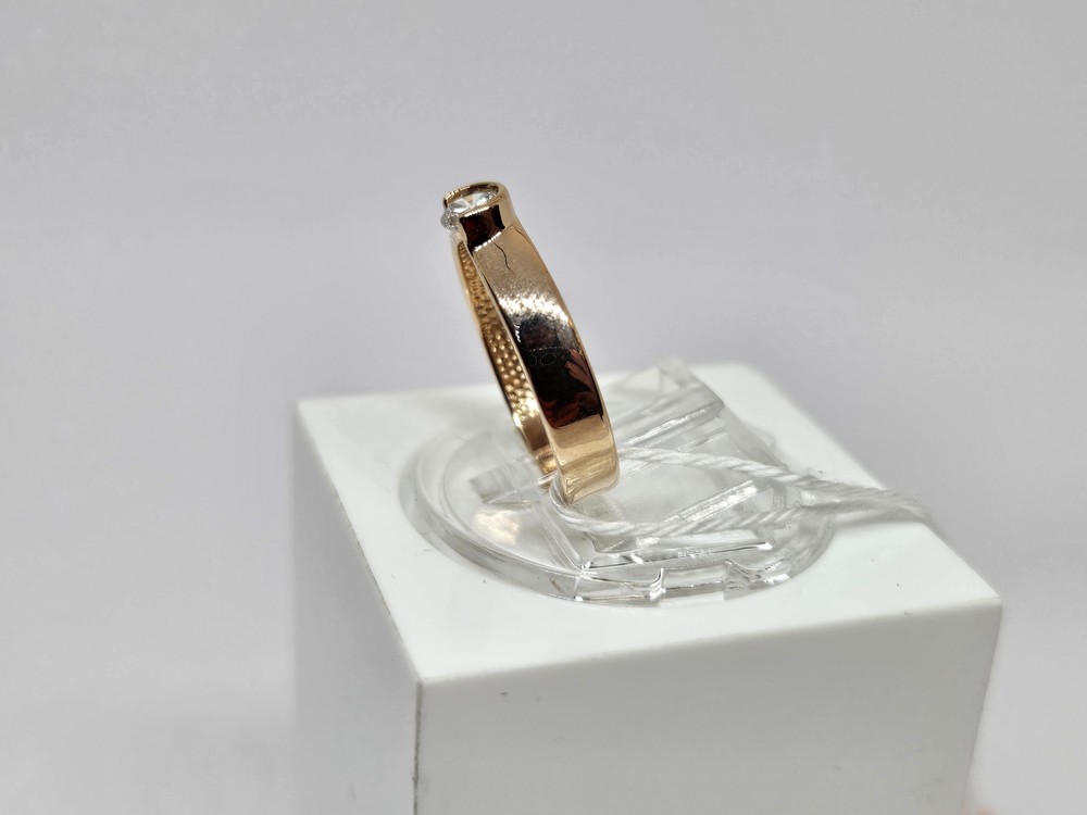 КОЛКМ585 КОЛЬЦО С КАМНЕМ (Au 585)