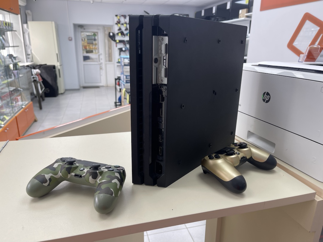 Игровая приставка PlayStation 4 FAT 500GB