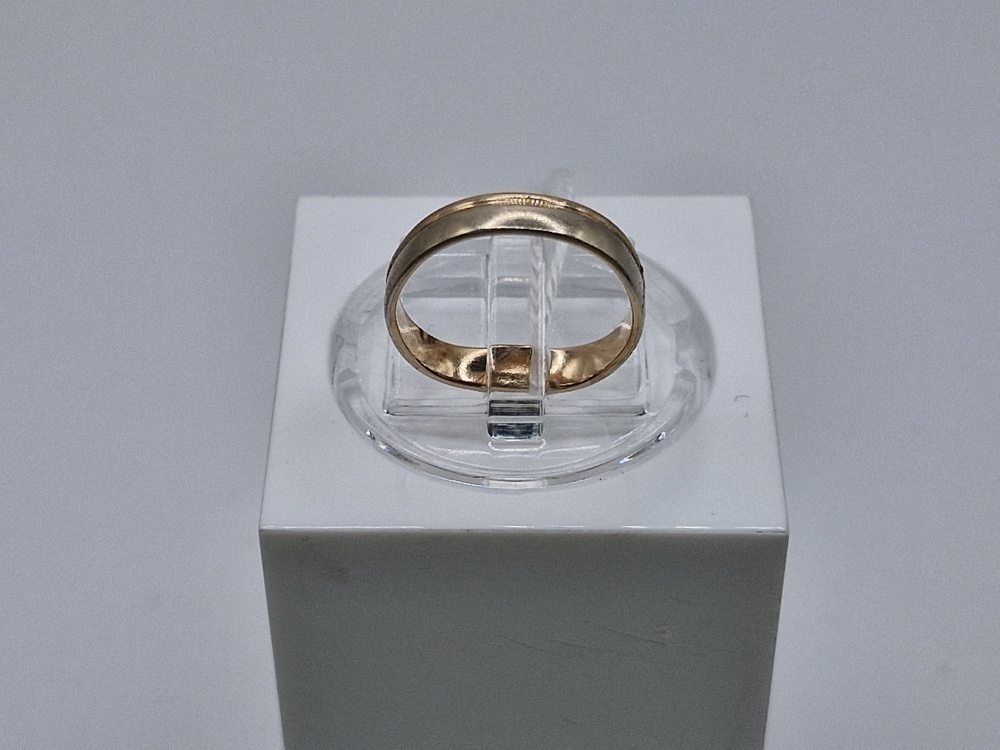 ОКР4585 ОБРУЧАЛЬНОЕ КОЛЬЦО РИФЛЕНОЕ 4 (Au 585)