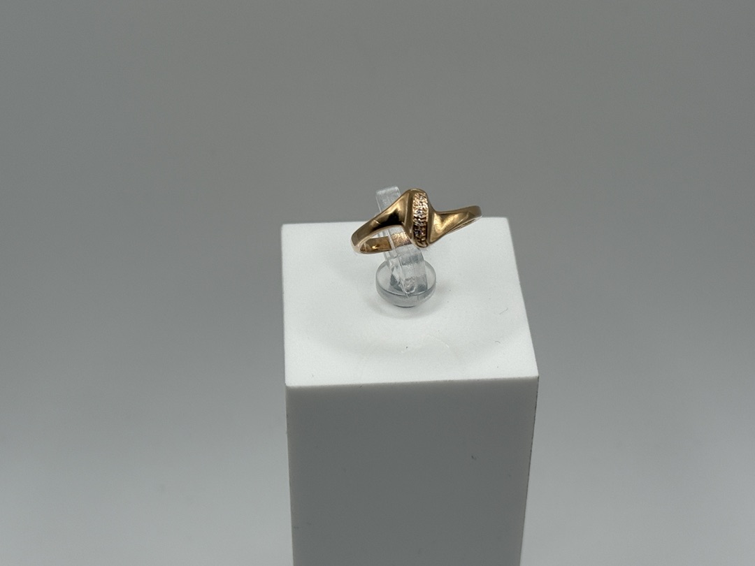 КОЛКМИ585 КОЛЬЦО С КАМНЯМИ (Au 585)