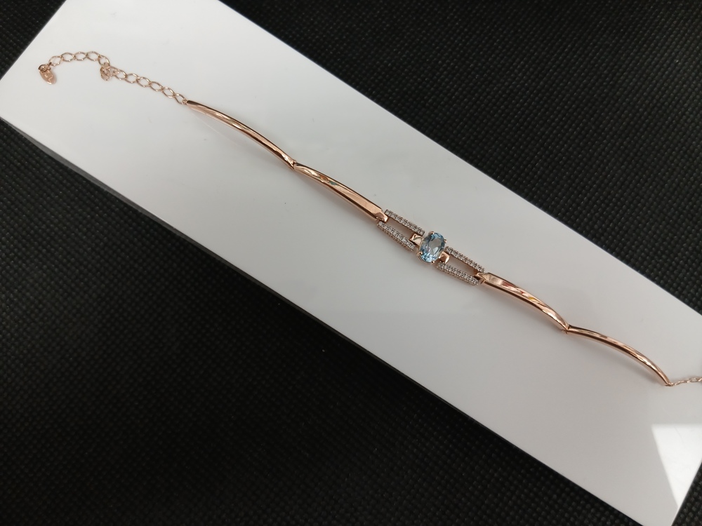 Б585 БРАСЛЕТ С КАМНЯМИ (Au 585)