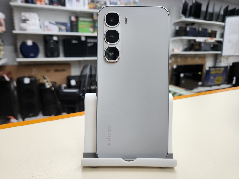 Смартфон Infinix Hot 60 Pro 8/256