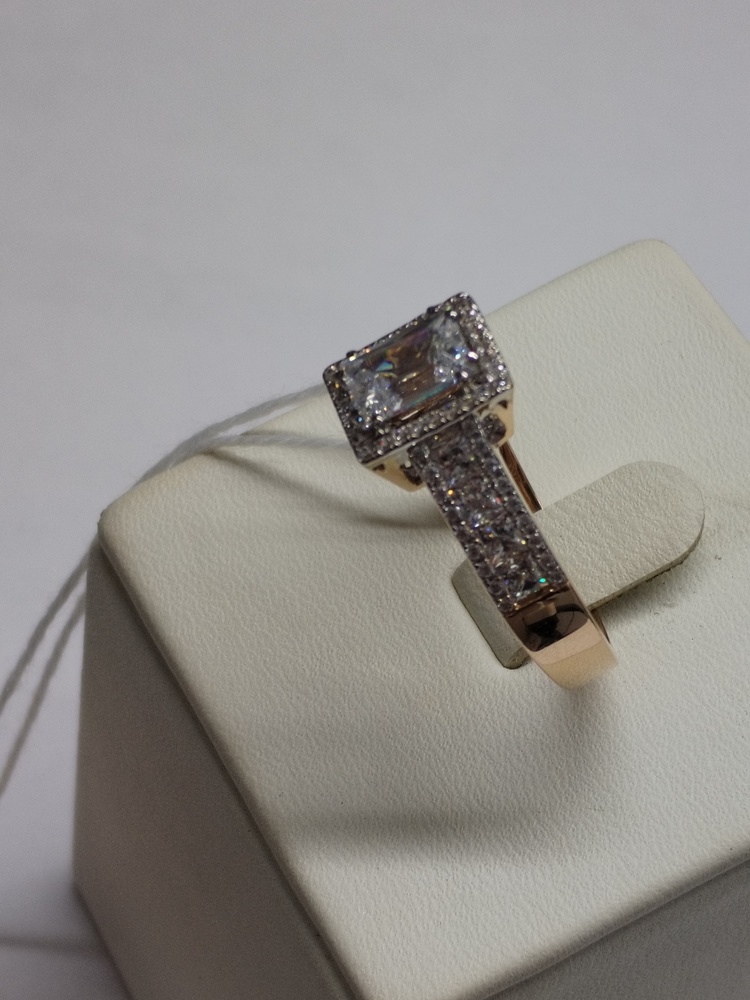 КОЛКМИ585 КОЛЬЦО С КАМНЯМИ (Au 585)