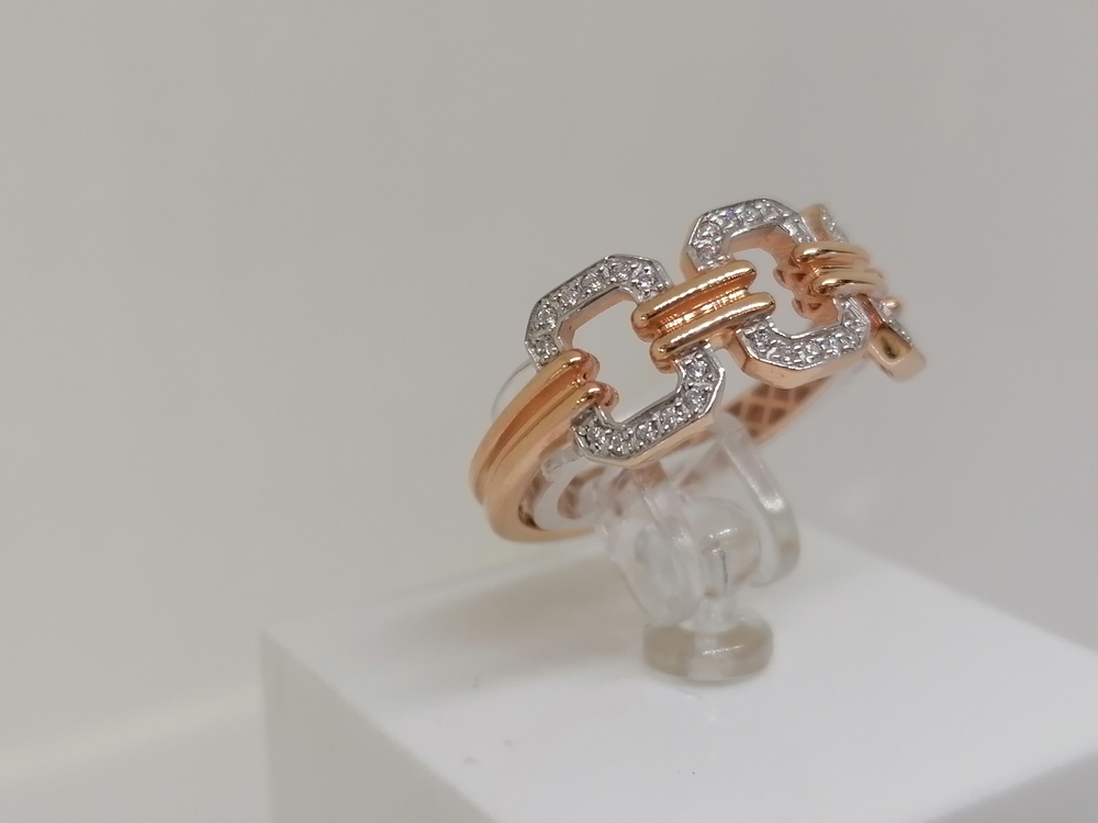 КОЛЬЦО С КАМНЯМИ (Au 585)