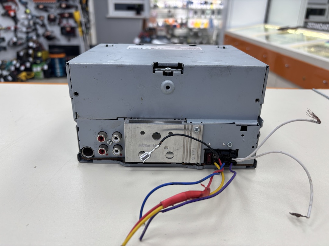 Автомагнитола Kenwood DPX-405BT