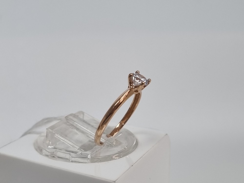 КОЛКМ585 КОЛЬЦО С КАМНЕМ (Au 585)