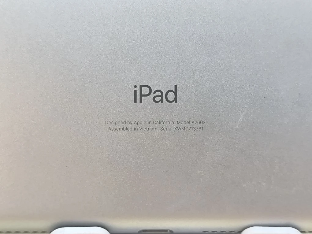 Планшет Apple iPad 9 64 ГБ (2021 A2602 (Wi-Fi)