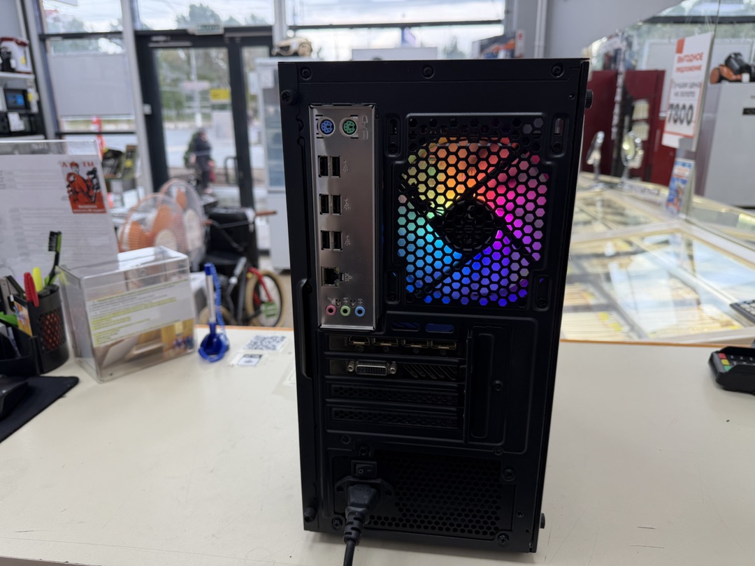 Системный блок Noname; Xeon E5-2640 v3, Radeon RX 580, 16 Гб, 500 Гб, Нет