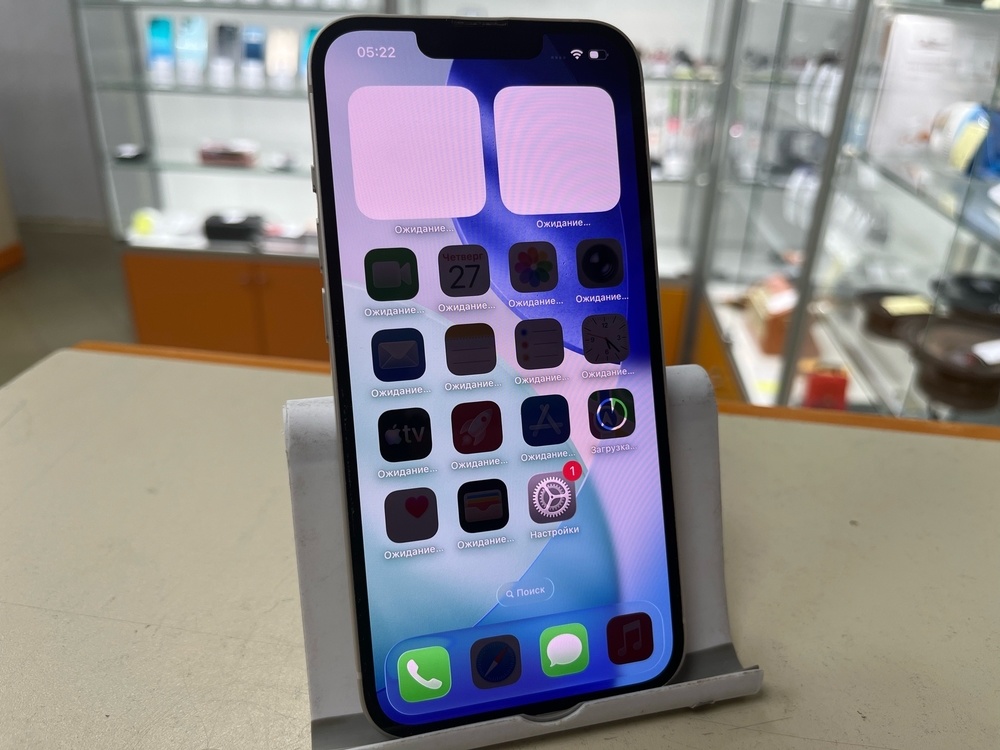 Смартфон Apple iPhone 13 128Gb