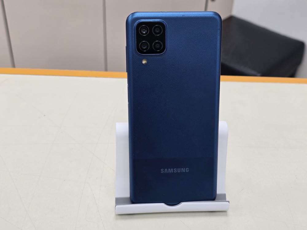 Смартфон Samsung Galaxy A12 4/64