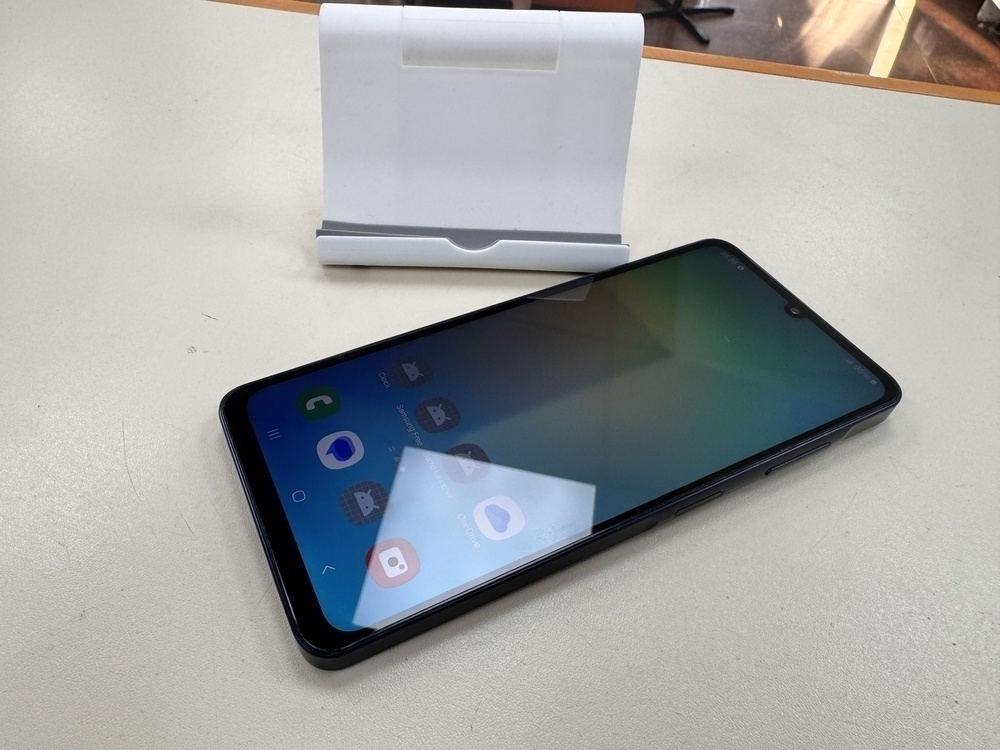 Смартфон Samsung Galaxy A06 4/128