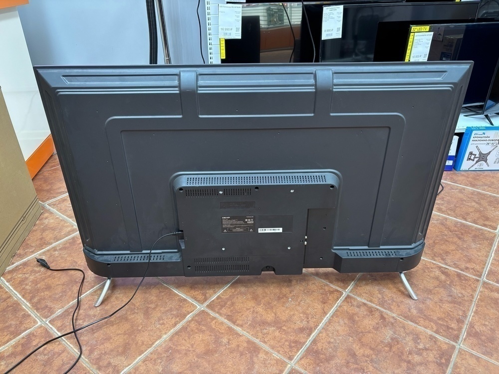 LED Телевизор Dexp A501