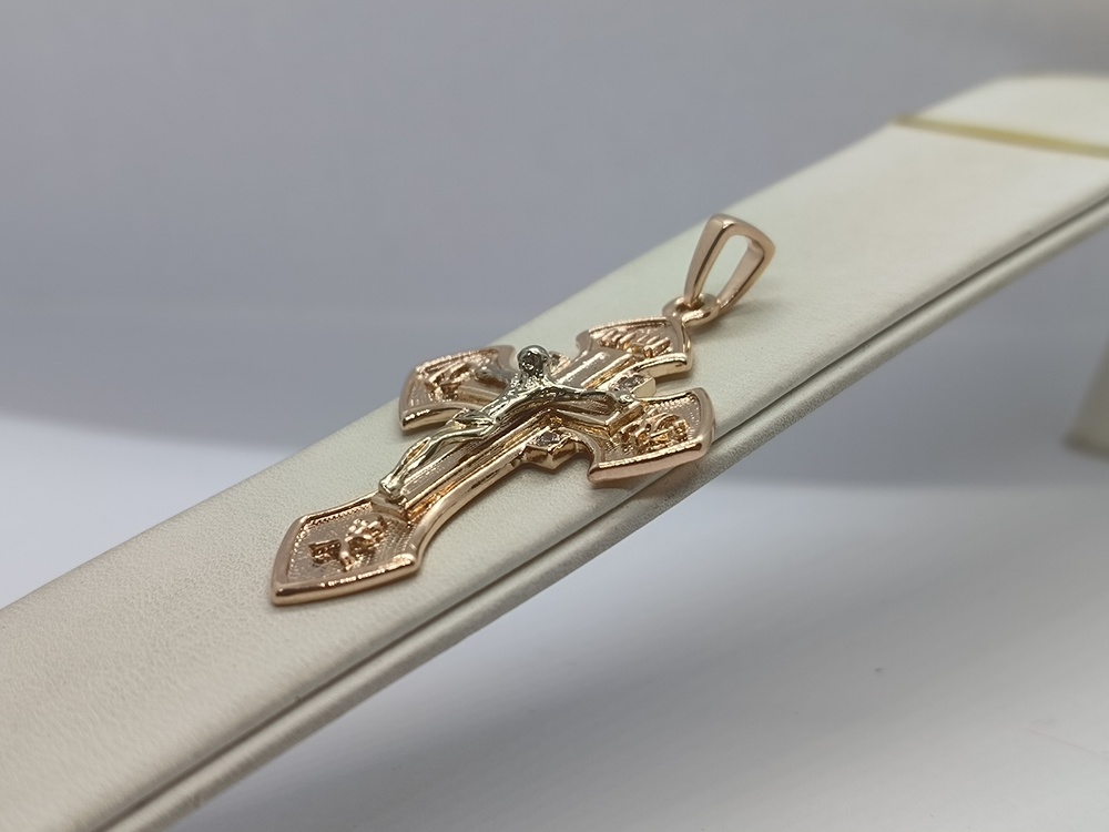 ПОДККИ585 ПОДВЕСКА КРЕСТ С КАМНЯМИ (Au 585)