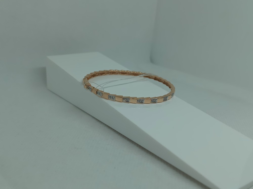 БРАСЛЕТ ЖЕСТКИЙ с камнями (Au 585)