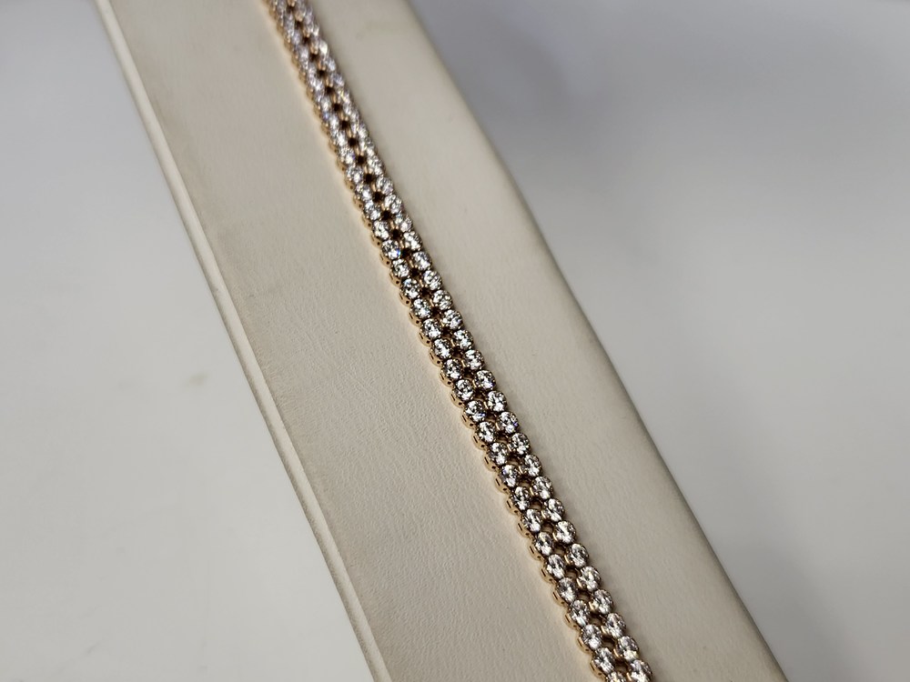 БРАСЛЕТ С КАМНЯМИ (Au 585)