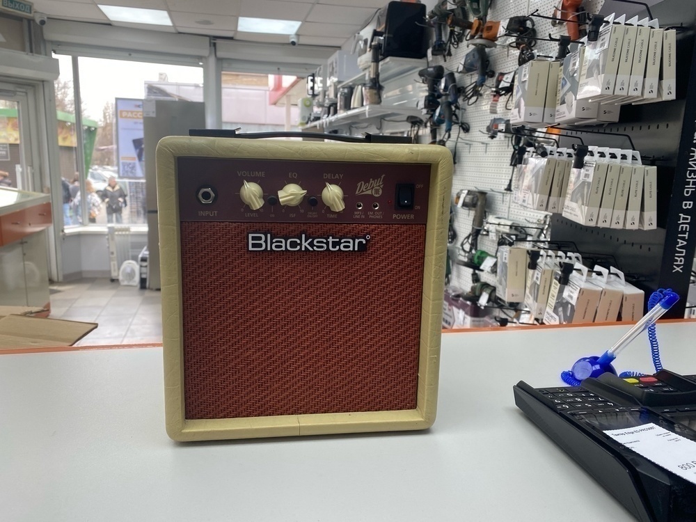 Комбоусилитель для гитар Blackstar U10E