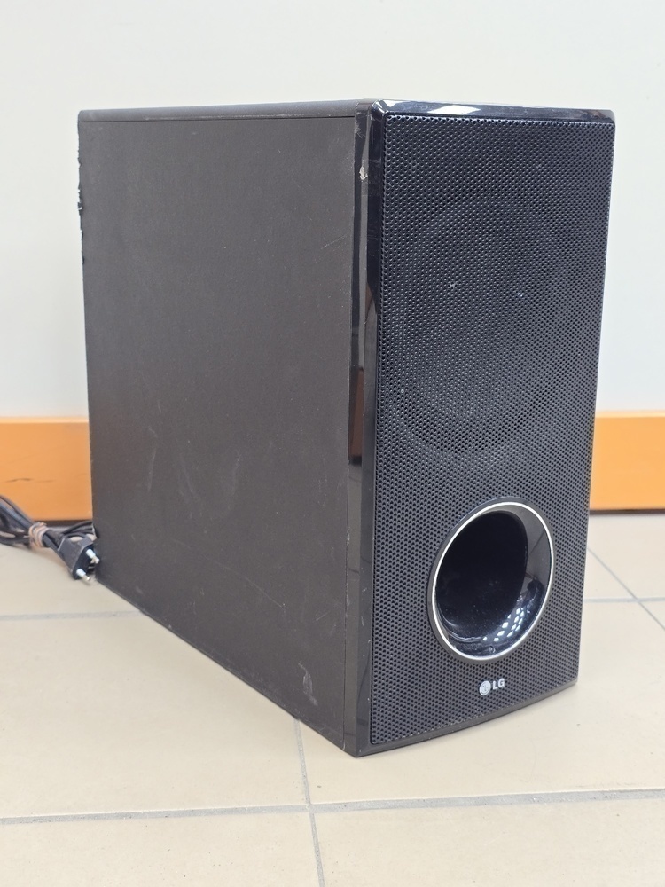 Саундбар LG BB5520A