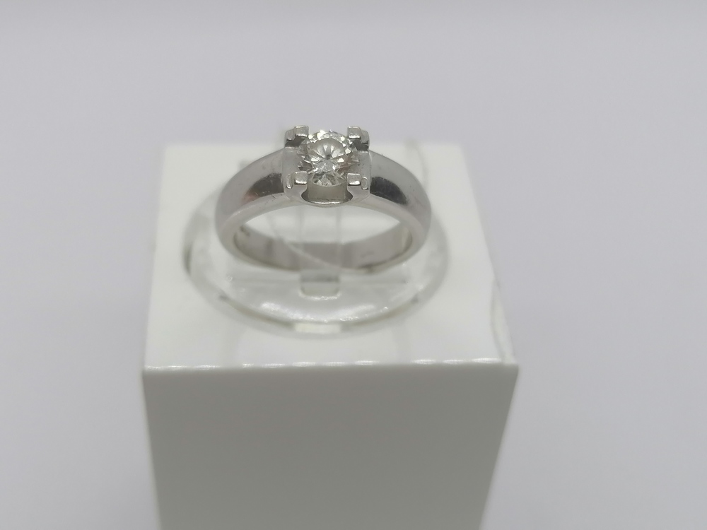 КОЛЬЦО БРИЛЛИАНТ Au 500