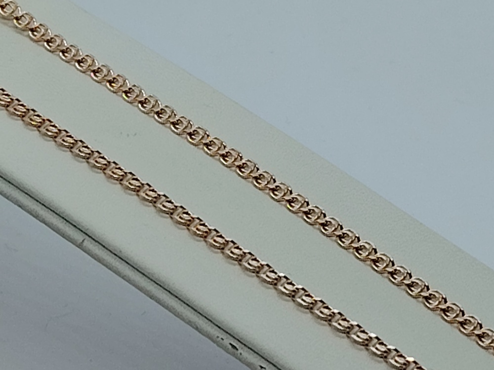 ЦЕПЬ ПУСТОТЕЛАЯ Лав (Au 585)