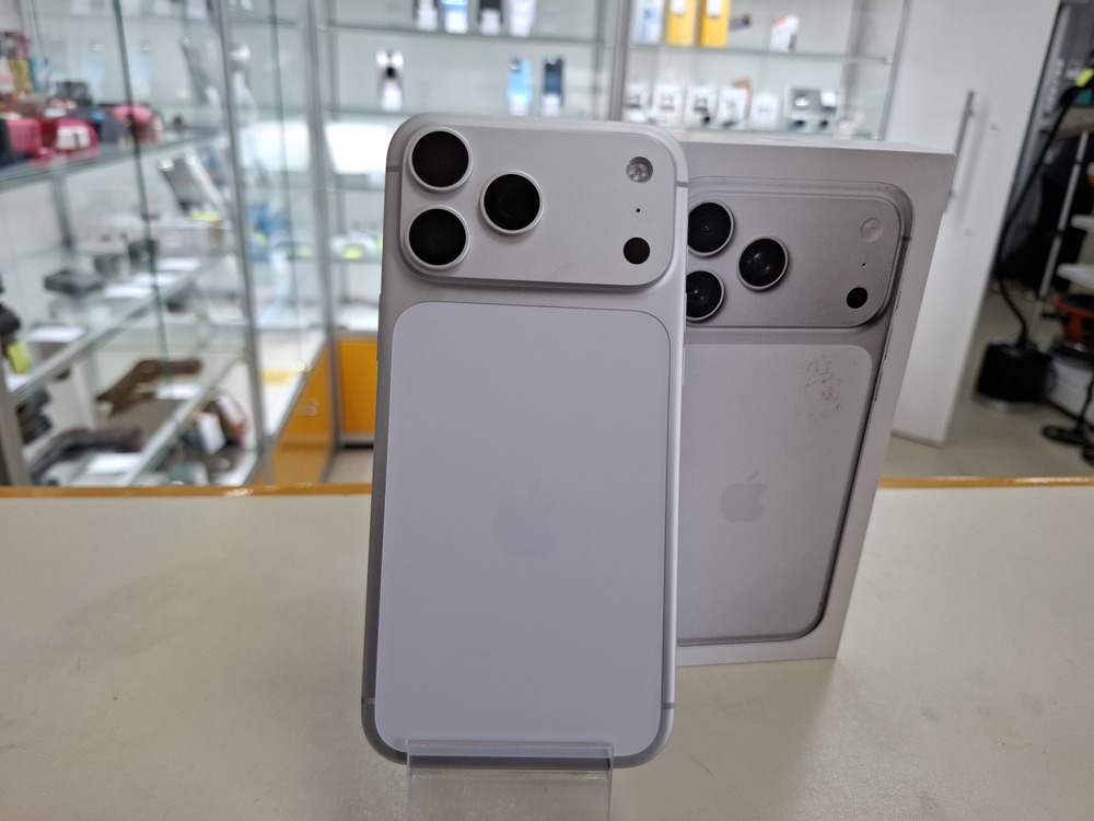 Смартфон Apple Iphone 17 Pro Max 256Gb eSim