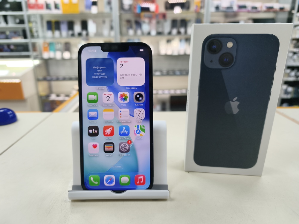Смартфон Apple iPhone 13 128Gb