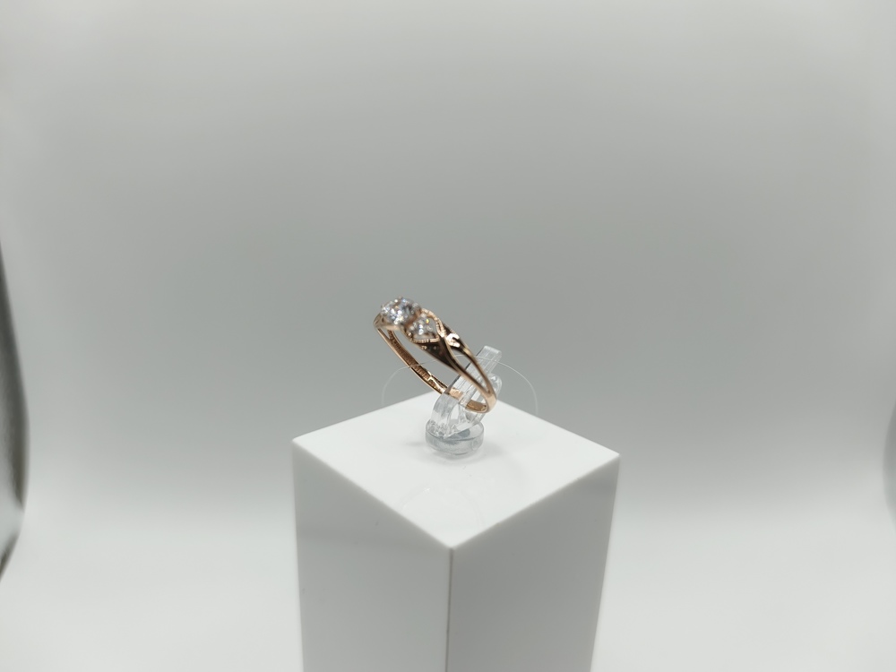 КОЛЬЦО С КАМНЯМИ (Au 585)