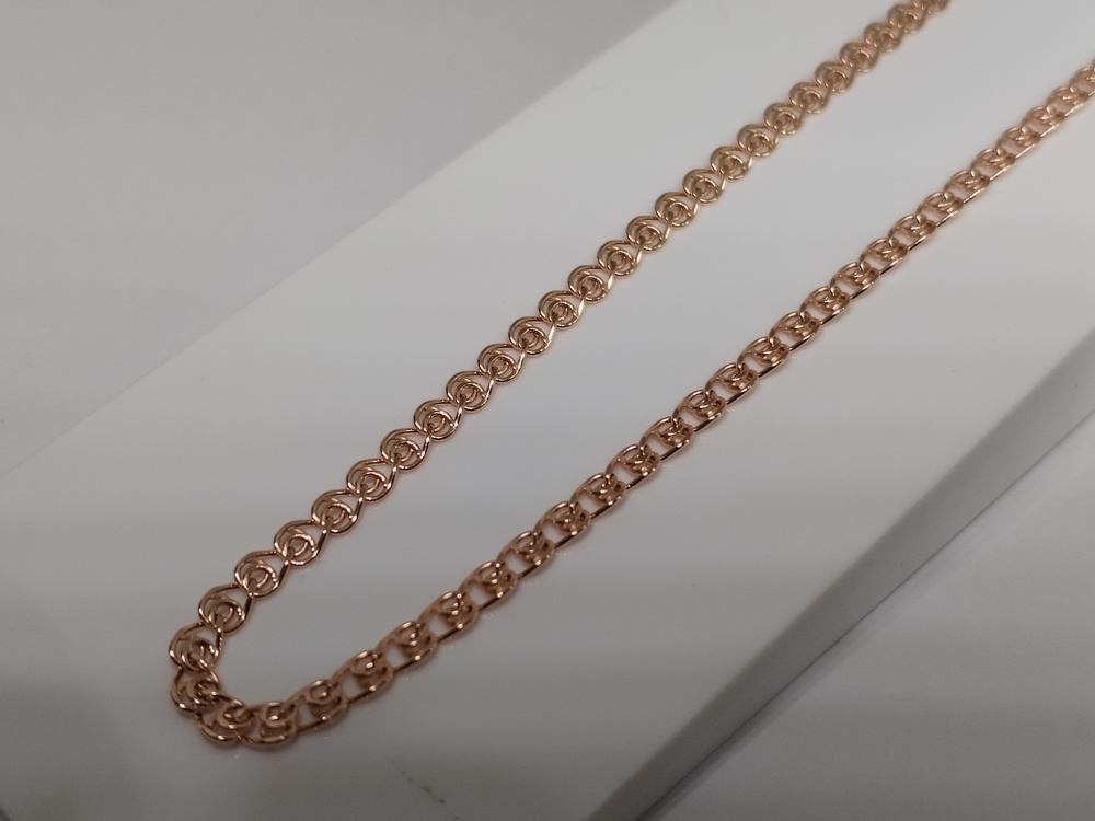 ЦЕПЬ ПУСТОТЕЛАЯ Лав (Au 585)