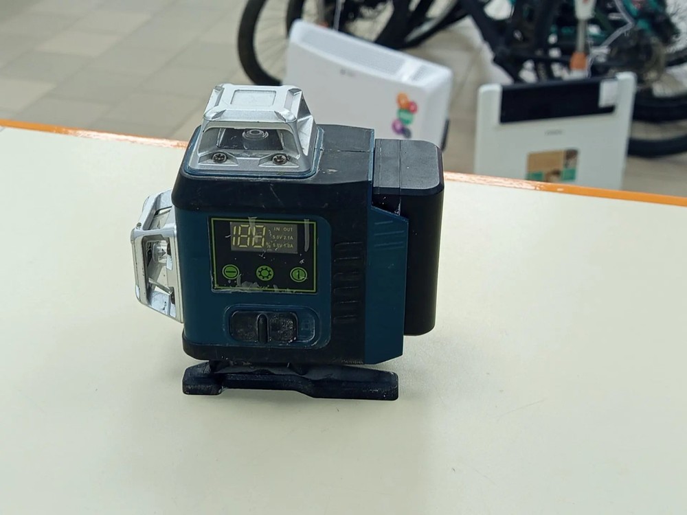 Нивелир Bosch PCL 10