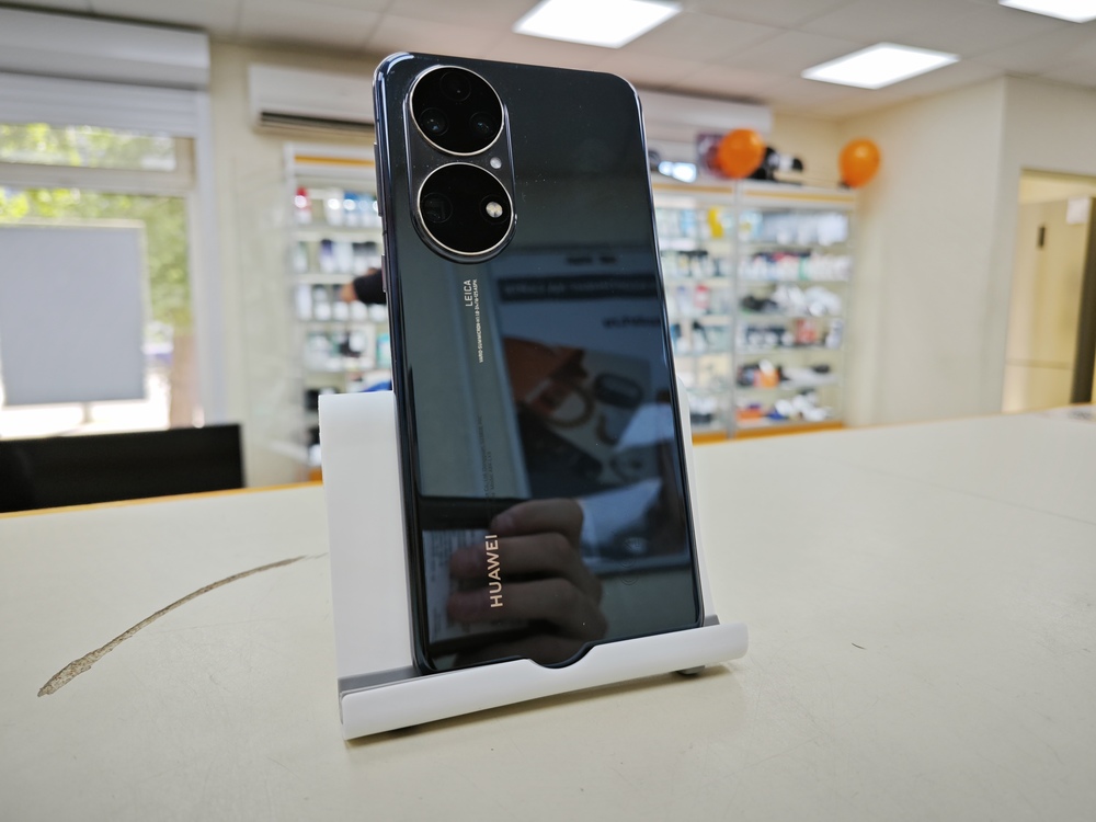 Смартфон Huawei P50 8/256