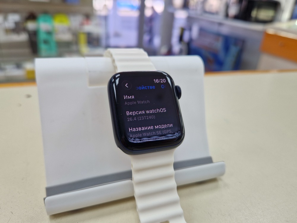 Смарт-часы Apple Watch SE 2022 40mm
