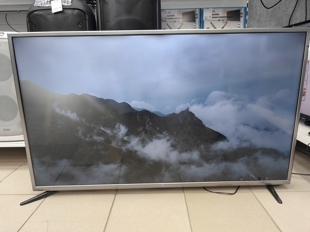 LED Телевизор HI 50USY151X Smart TV