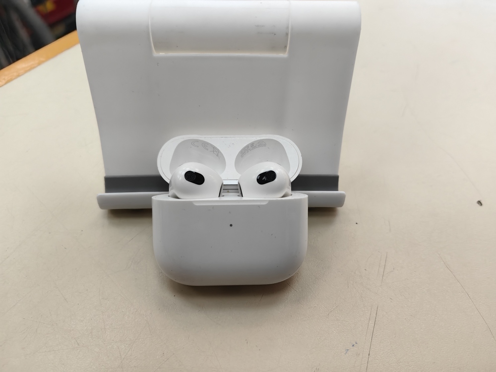 Наушники беспроводные Apple AirPods 3 MagSafe