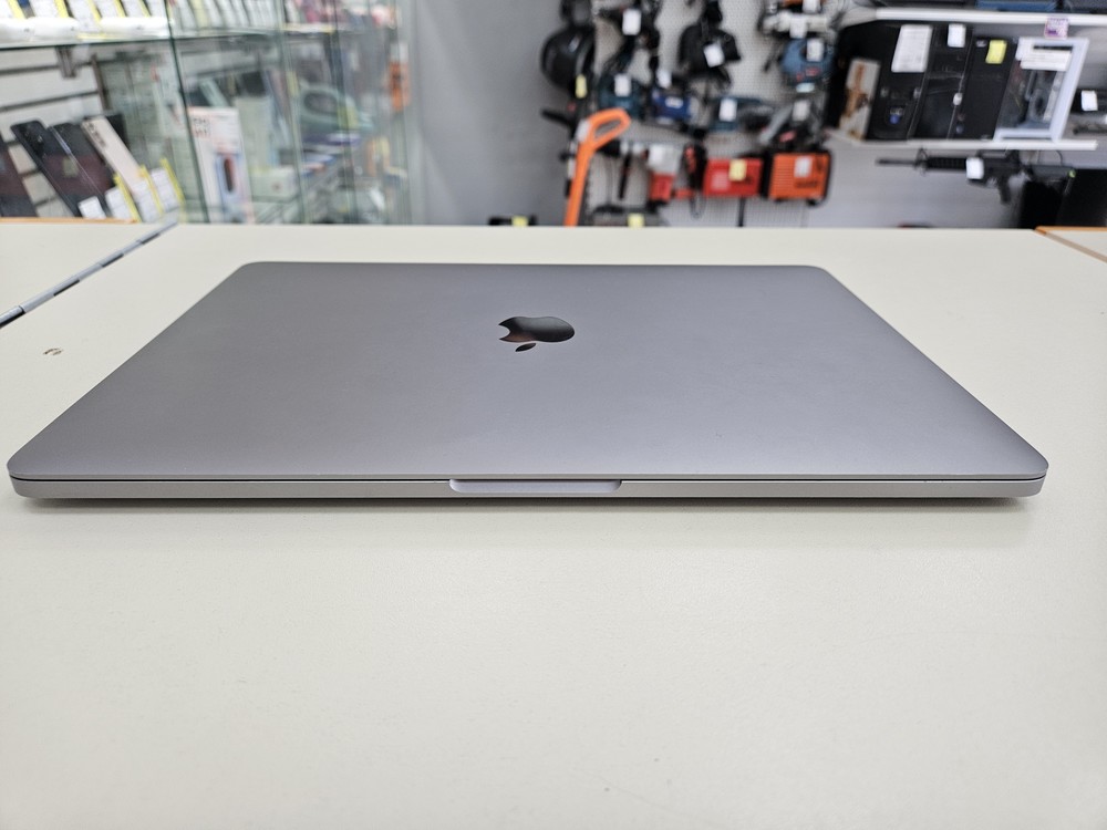 Ноутбук Apple MacBook Pro 13 дюймов, M1 A2338 (2020)