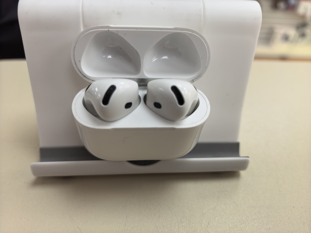 Наушники беспроводные Apple AirPods 4 с ANC