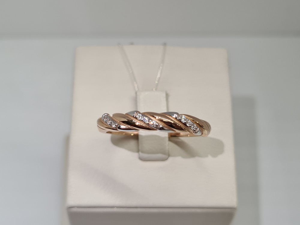 КОЛЬЦО С КАМНЯМИ (Au 585)