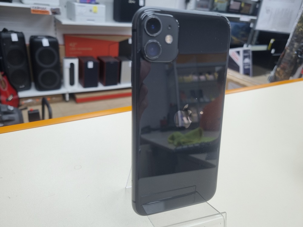 Смартфон Apple iPhone 11 64Gb