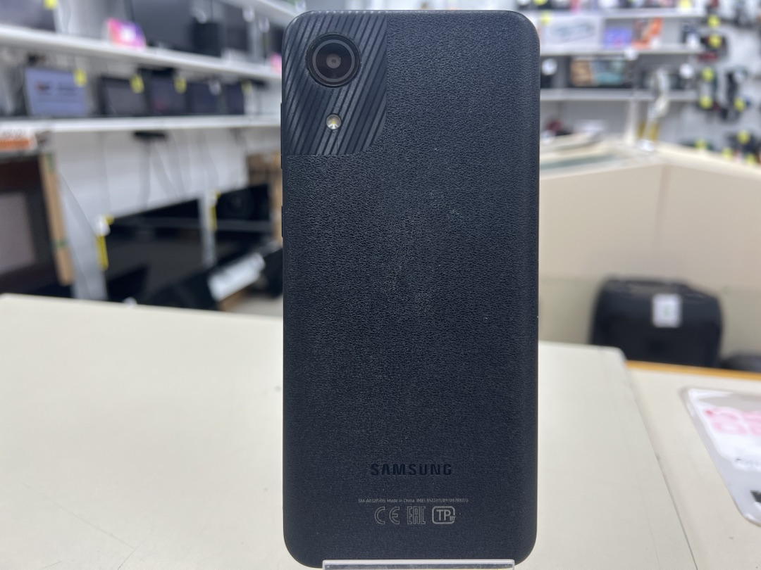 Смартфон Samsung Galaxy A03 Core