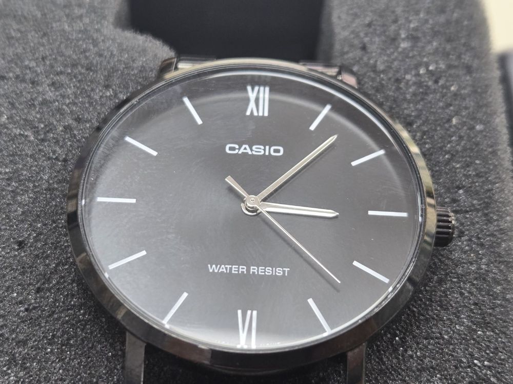 Часы наручные Casio MTP-VT01B-1B