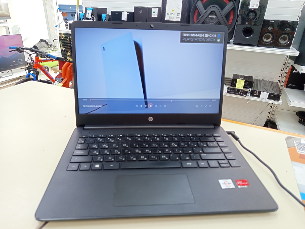 Ноутбук HP 14S-FA0023UR; Athlon 3050U, AMD Graphics, 4 Гб, 250 Гб, Нет