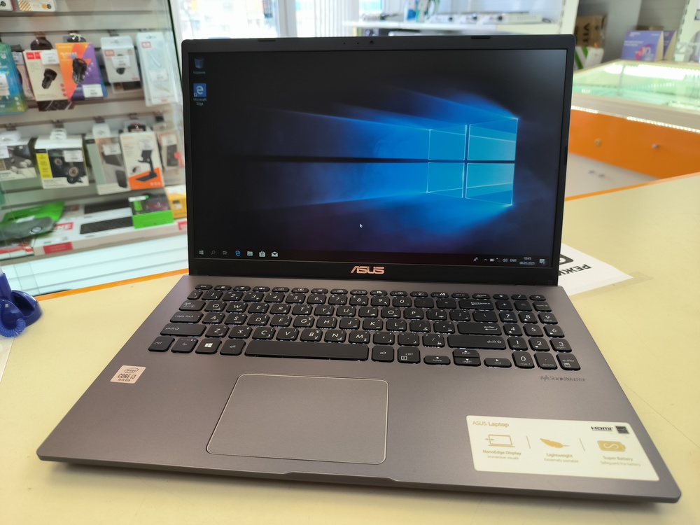 Ноутбук ASUS; Core i3-1005G1, Intel UHD Graphics, 4 Гб, Нет, 1 Tb