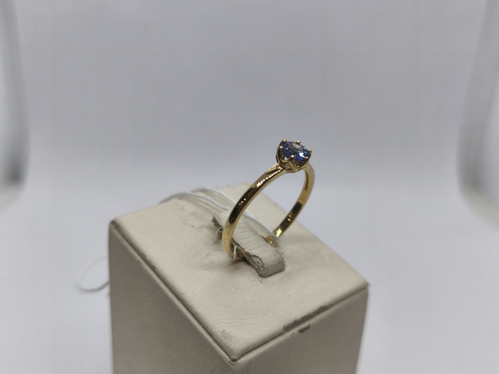 КОЛКМ585 КОЛЬЦО С КАМНЕМ (Au 585)