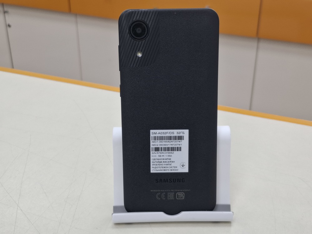 Смартфон Samsung Galaxy A03 3/32