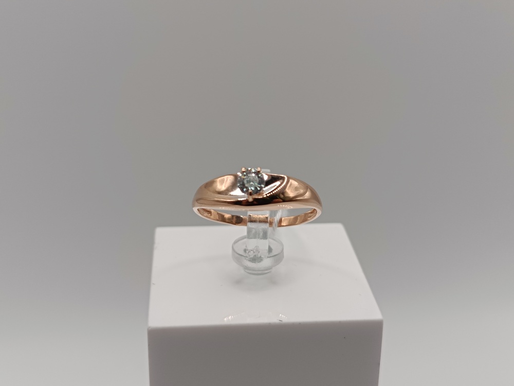 КОЛКМ585 КОЛЬЦО С КАМНЕМ (Au 585)