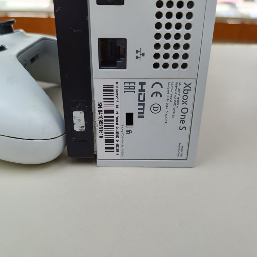 Игровая приставка Xbox One S 500Gb